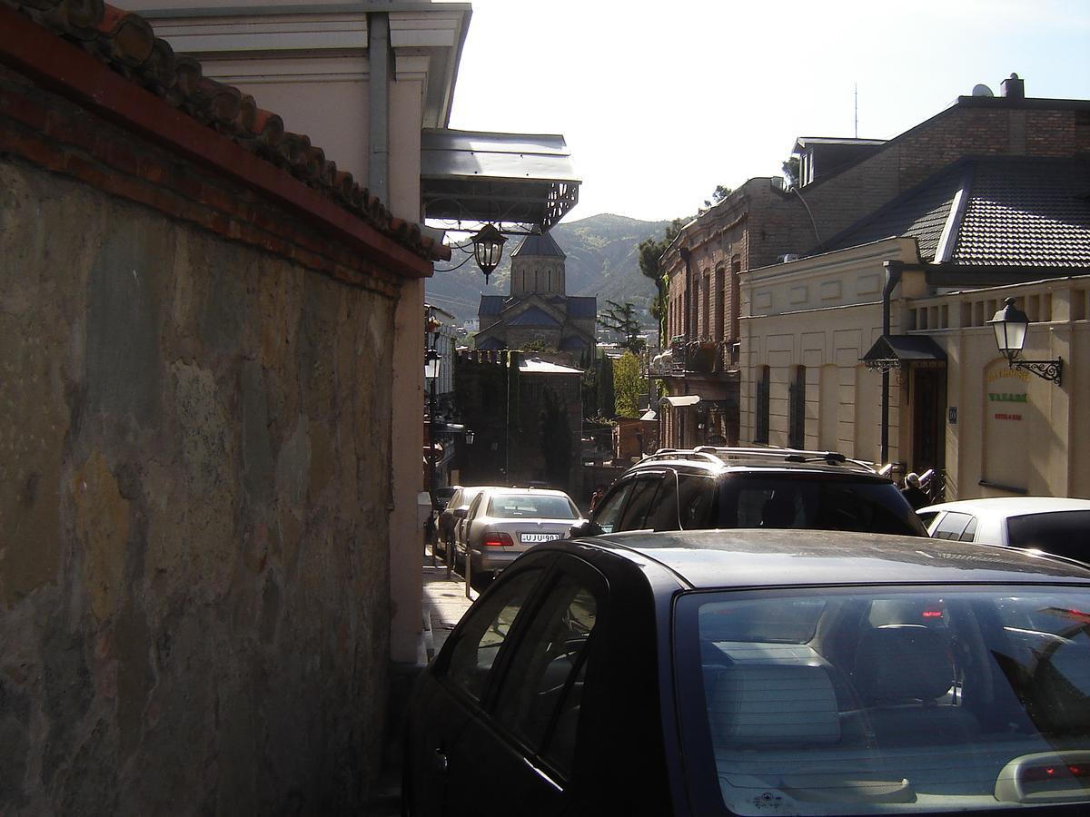 Old Metekhi Apartment Tbilisi Exterior photo
